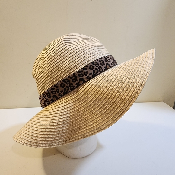 J. Crew Women's Vacation Beach Straw Cream and animal print hat M-L - Picture 3 of 12